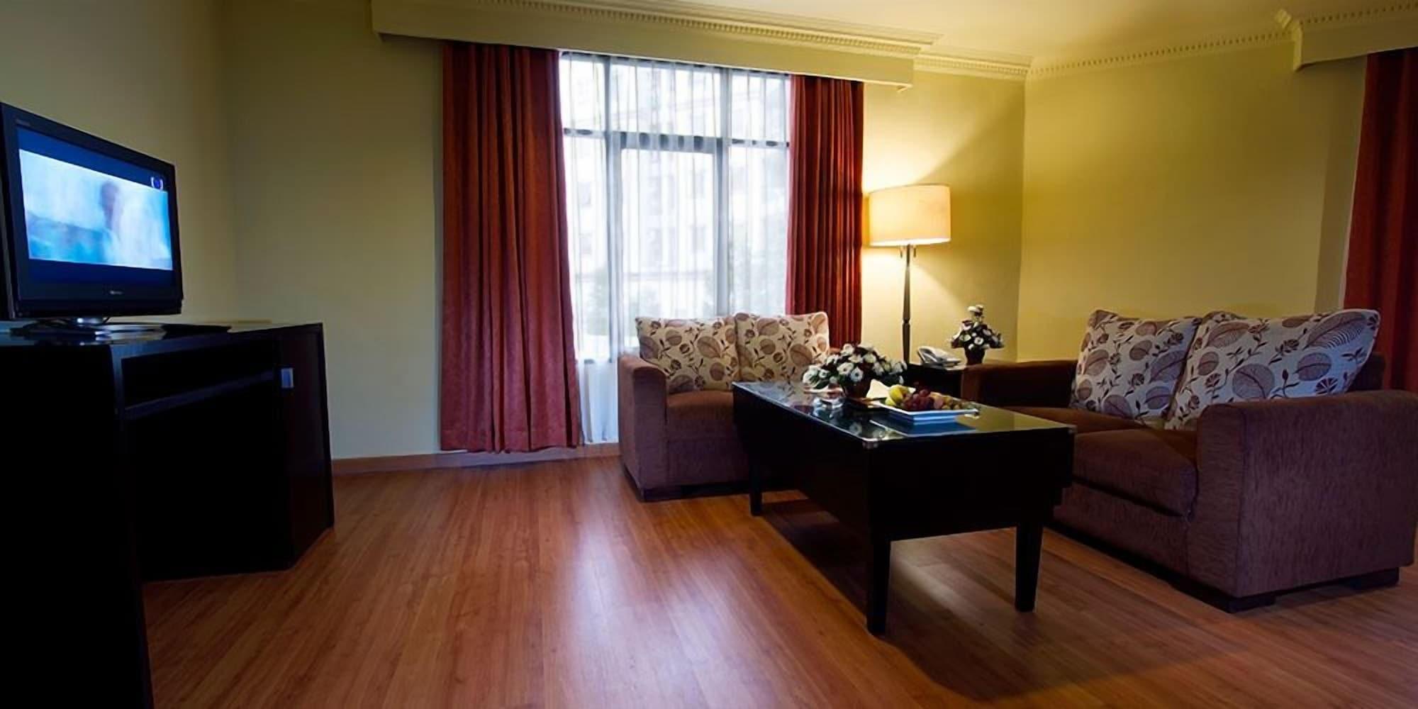 Sari Ater Kamboti Hotel Bandung Luaran gambar