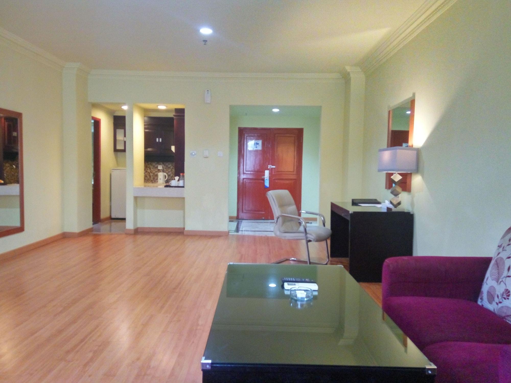 Sari Ater Kamboti Hotel Bandung Luaran gambar