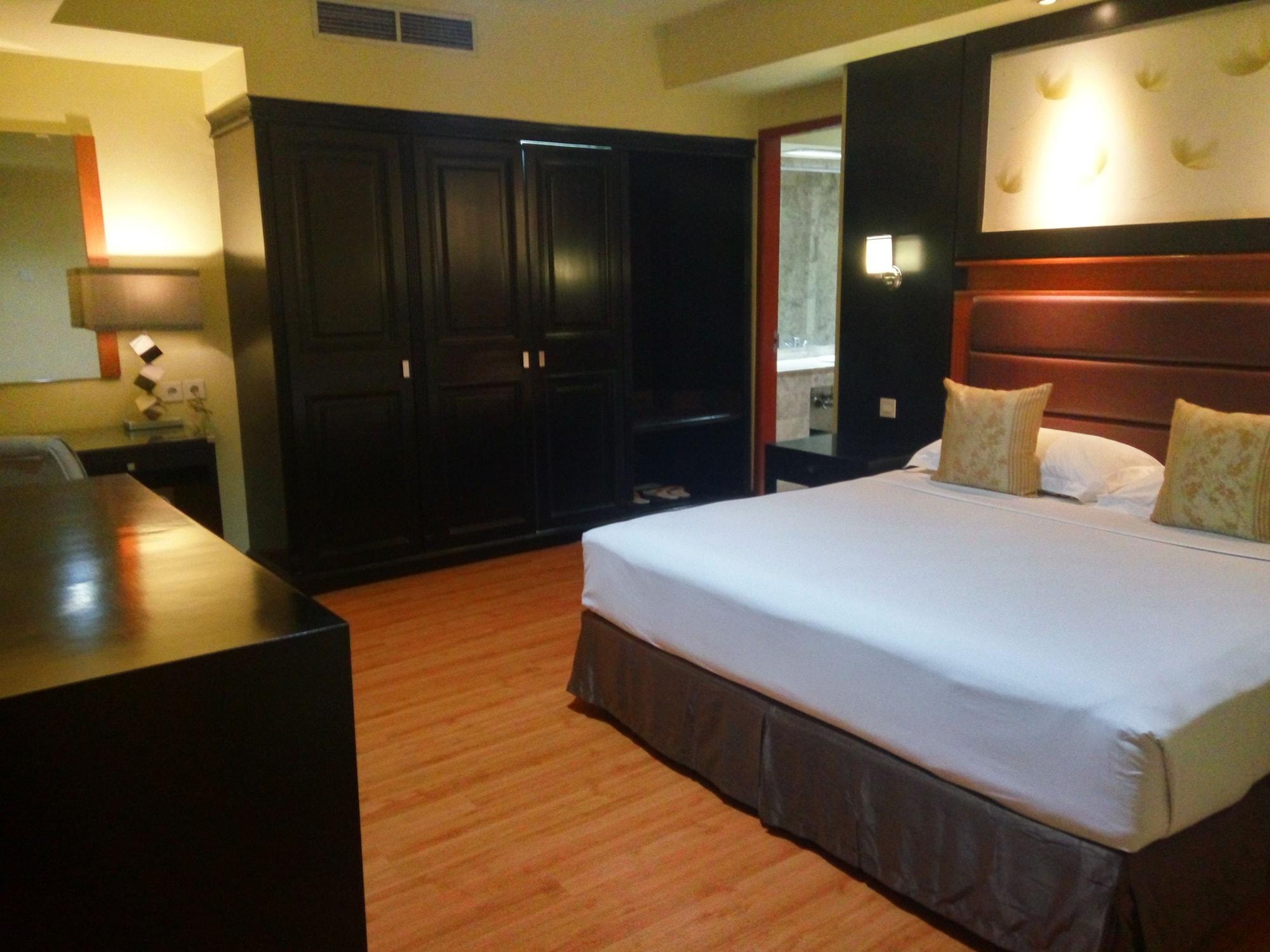 Sari Ater Kamboti Hotel Bandung Luaran gambar