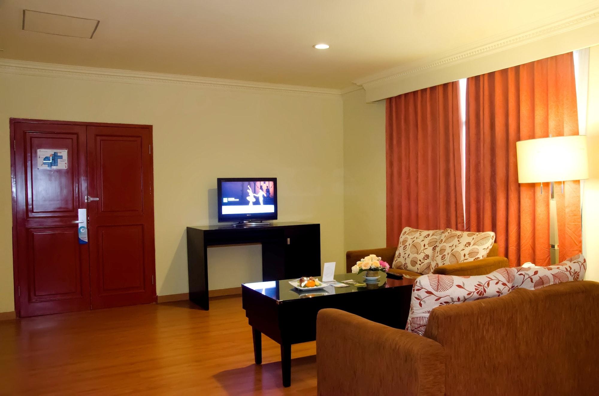 Sari Ater Kamboti Hotel Bandung Luaran gambar
