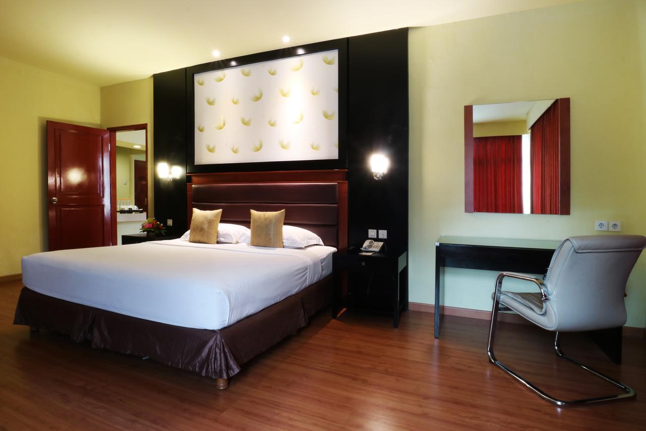 Sari Ater Kamboti Hotel Bandung Luaran gambar