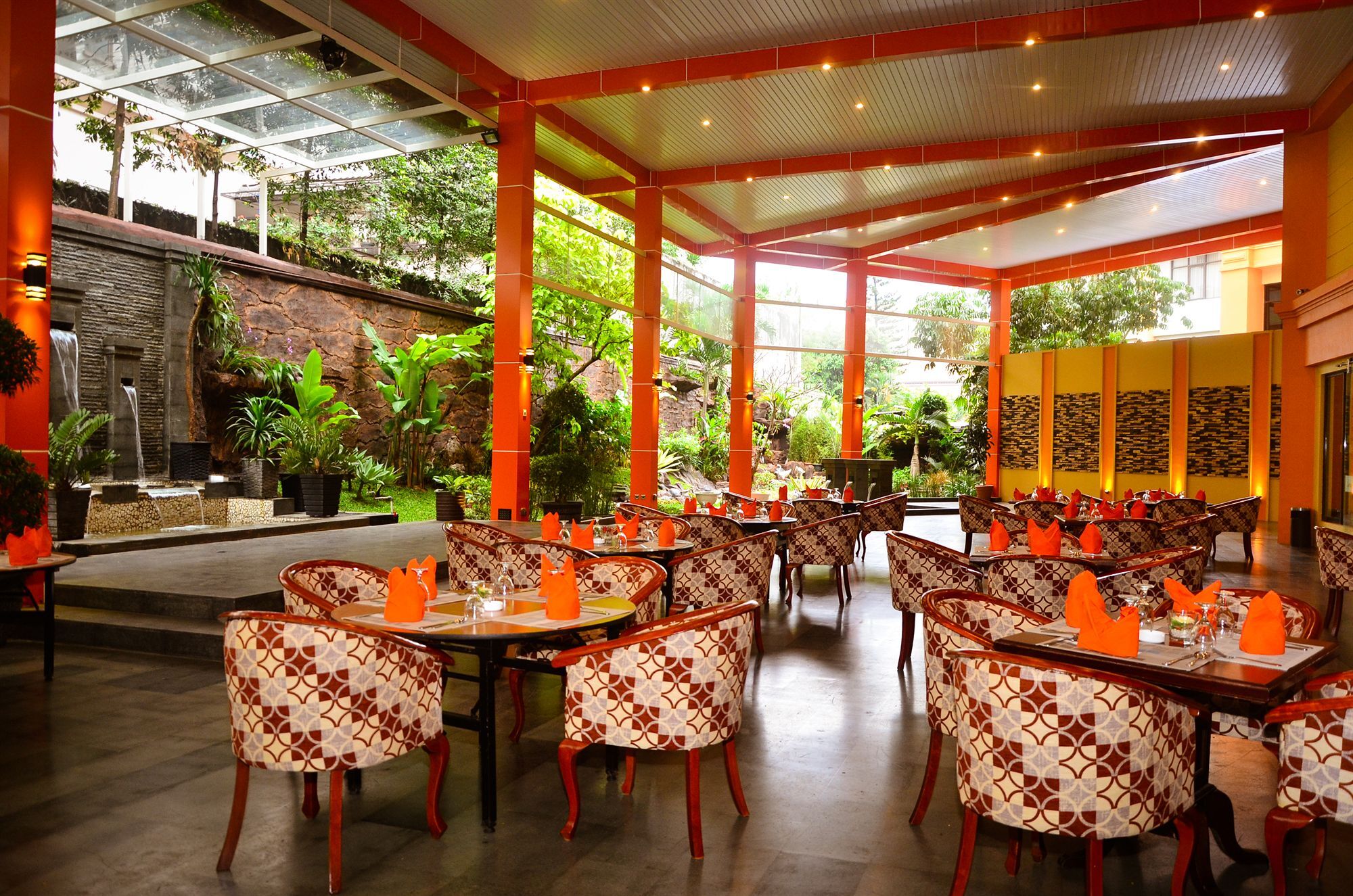 Sari Ater Kamboti Hotel Bandung Luaran gambar
